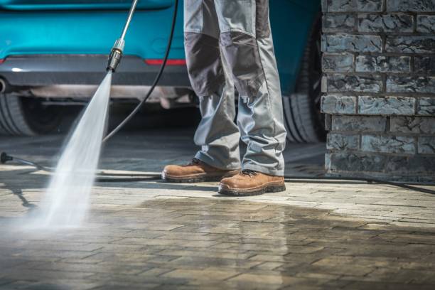 Professional Pressure Washing Services in Macom, IL